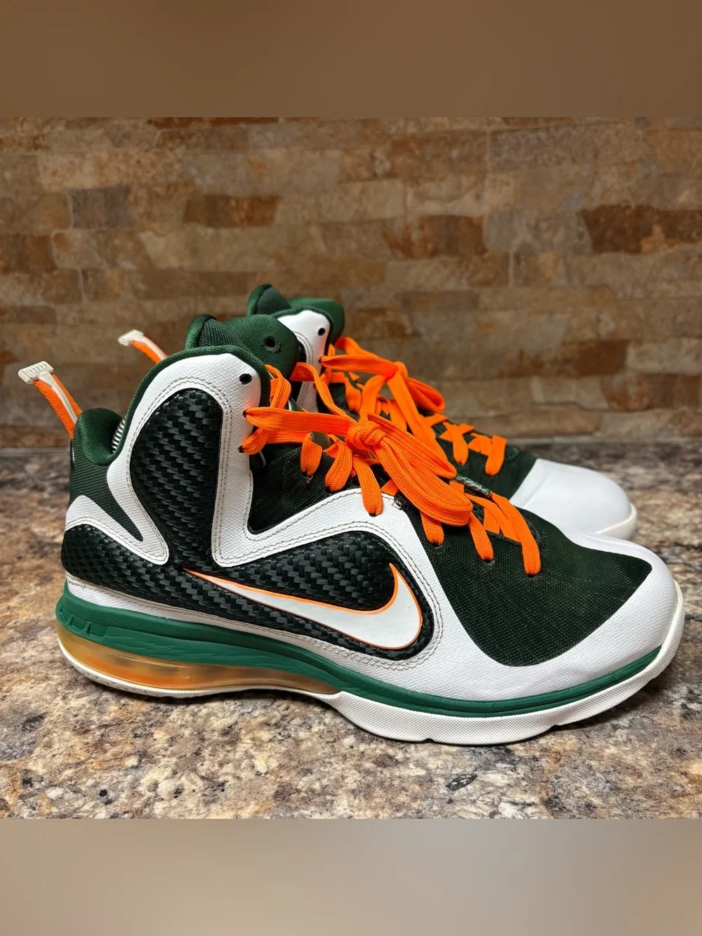 Nike lebron miami